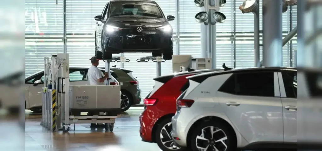 this is the image ofElectric Cars Face Price Pressure Amid GST Reforms