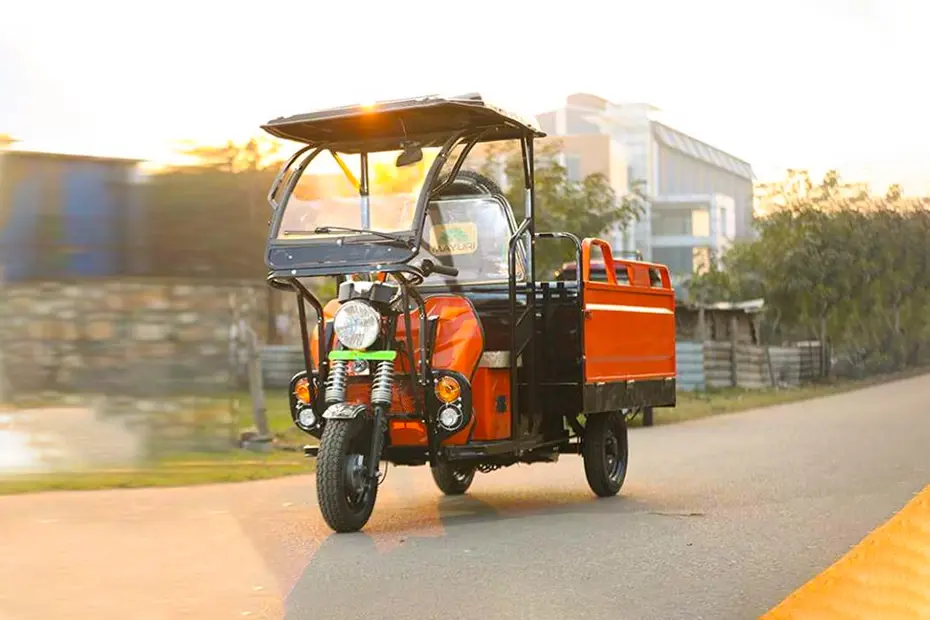 this is the image of Mayuri Pro Cargo Electric Loader